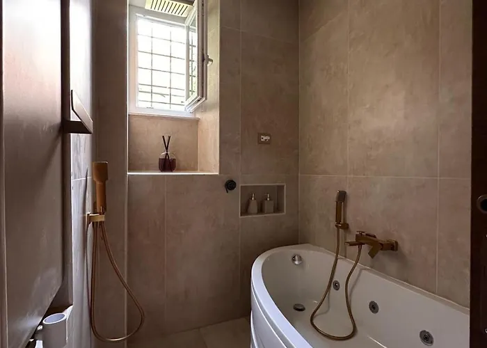 A Dolce Casa Romana Lux Jacuzzi Metro A 2 Min * Rom