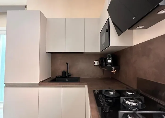 A Dolce Casa Romana Lux Jacuzzi Metro A 2 Min